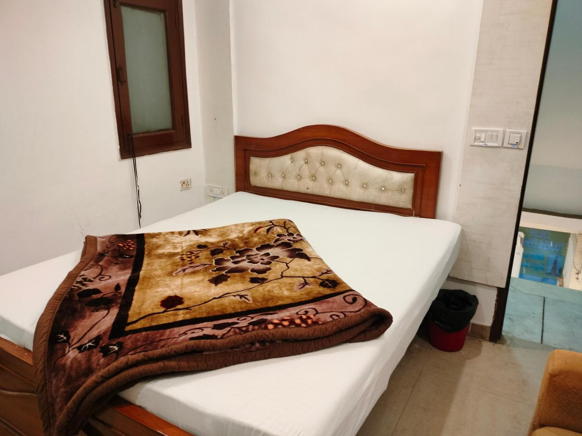 Hotel Geetanjali Inn นิวเดลี ภายนอก รูปภาพ